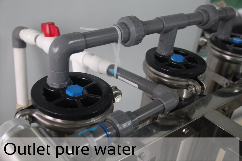 Outlet pure water - solar powered water purification system