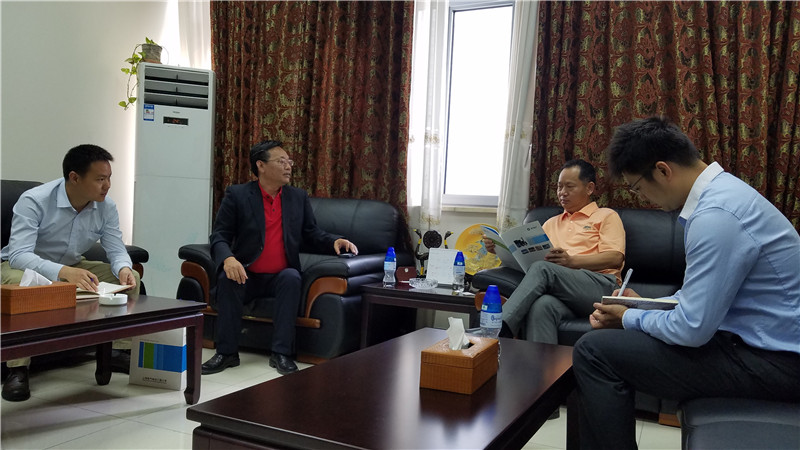 The Chinese Commercial Counsellor in Bangladesh received MNE delegation group cordially